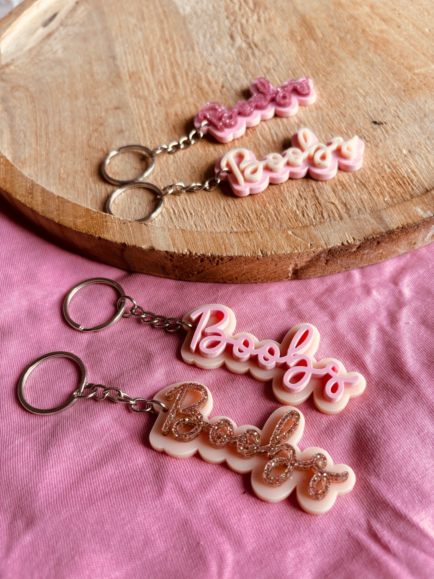 PORTE-CLEFS BOOBS -OCTOBRE ROSE