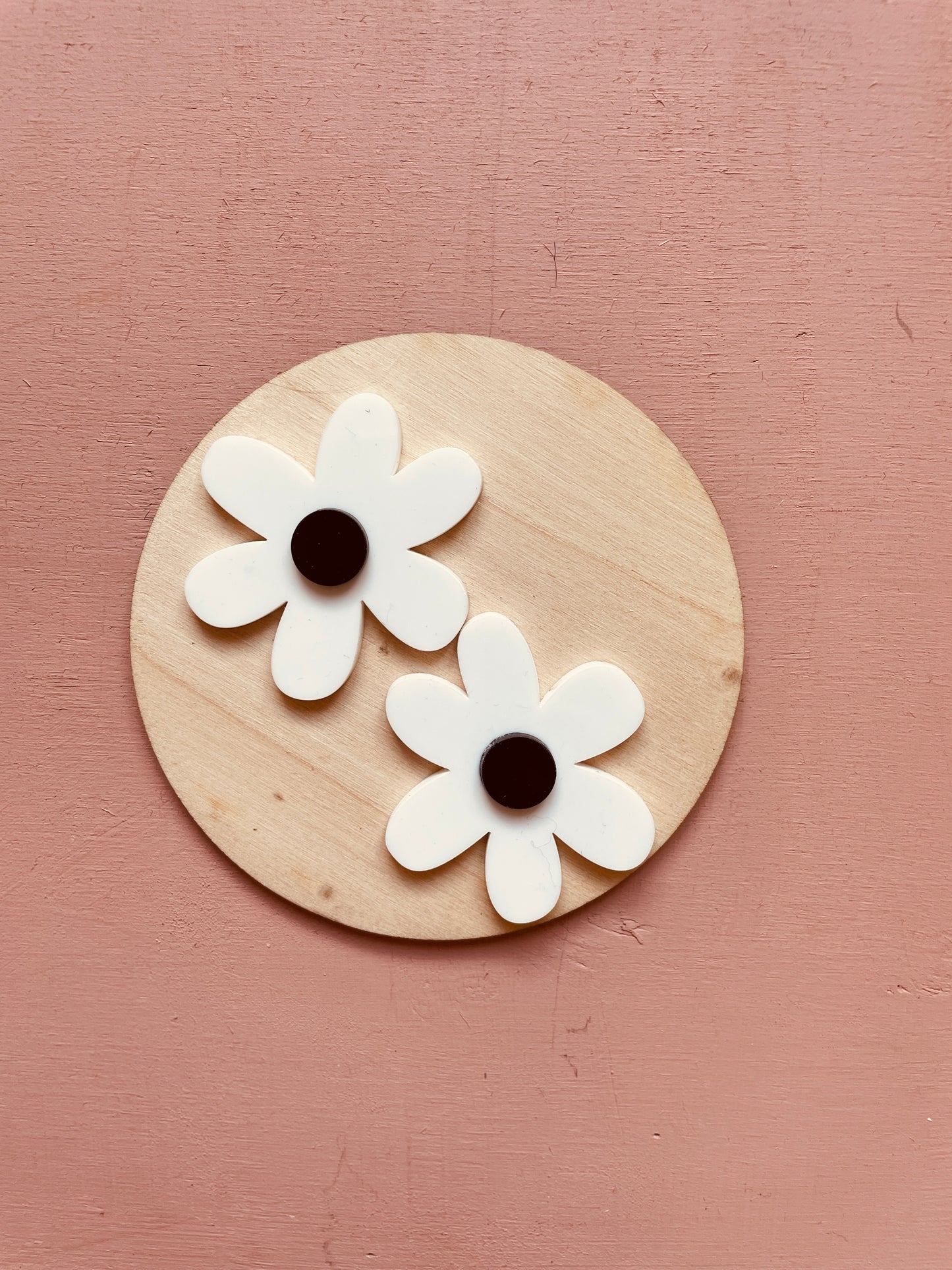 BOUCLES D'OREILLES - MARGUERITE (divers coloris)