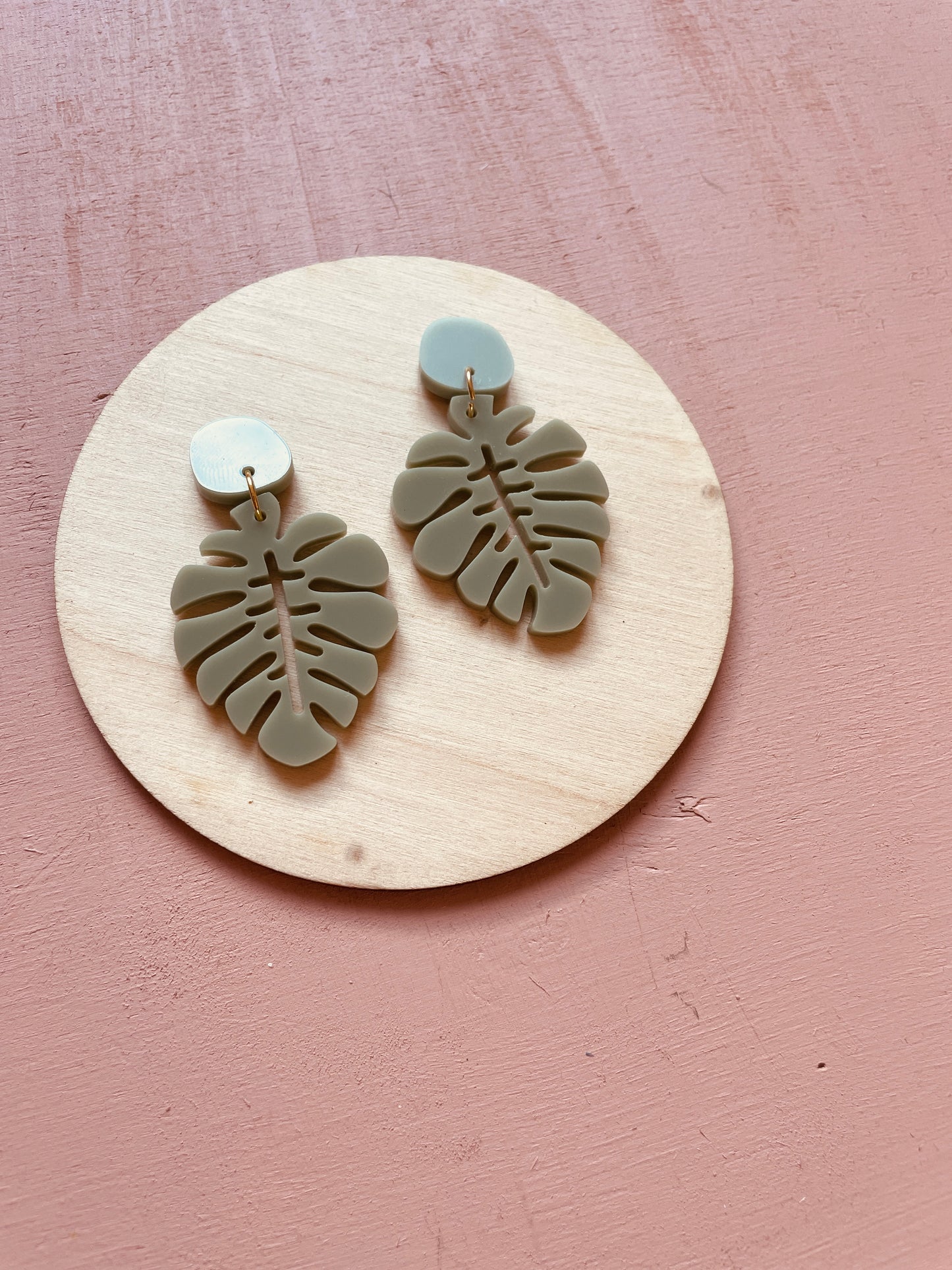 BOUCLES D'OREILLES - MONSTERA (personnalisable)