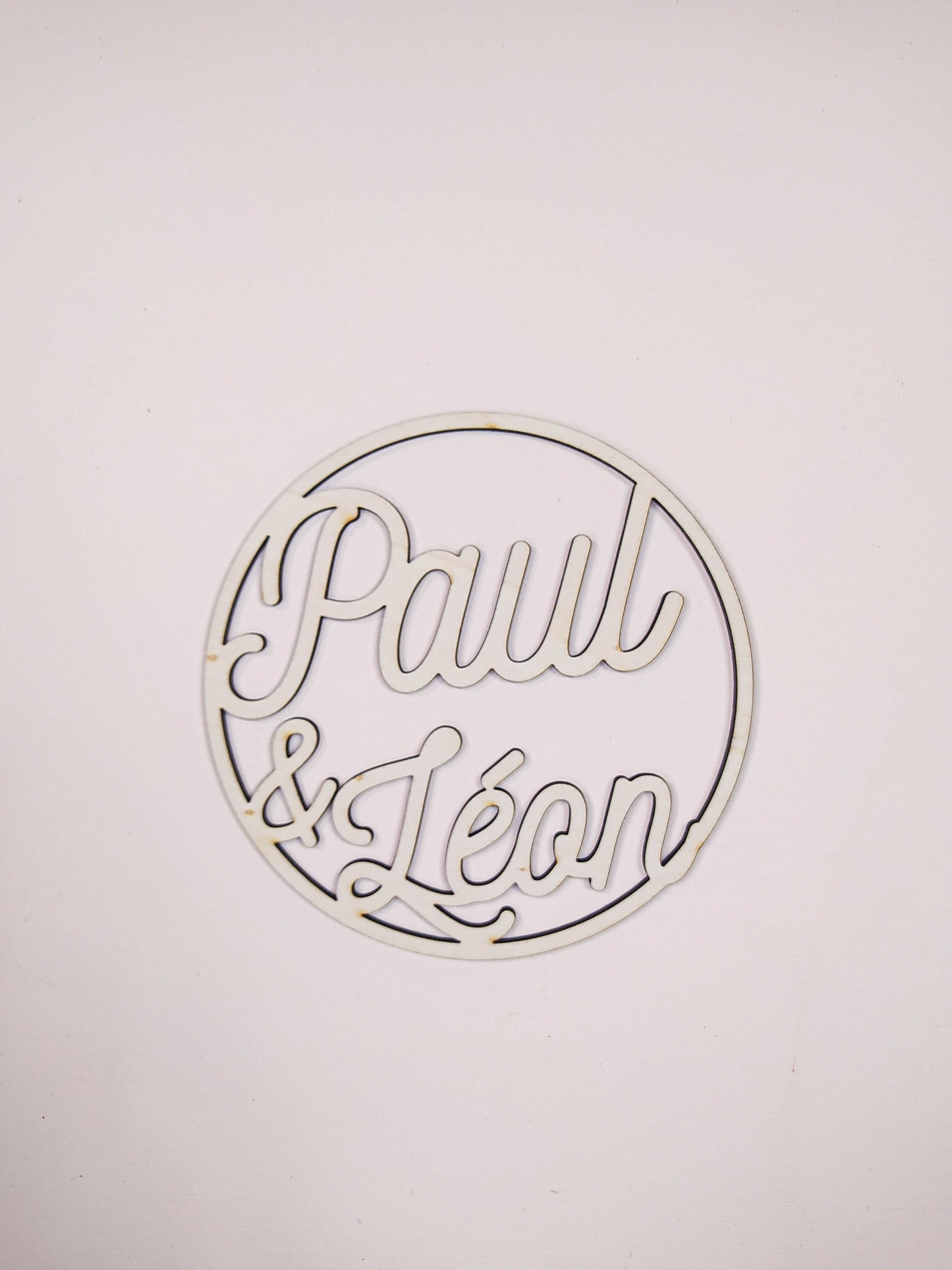 DÉCORATION MURALE PRÉNOMS RONDE - PERSONNALISABLE