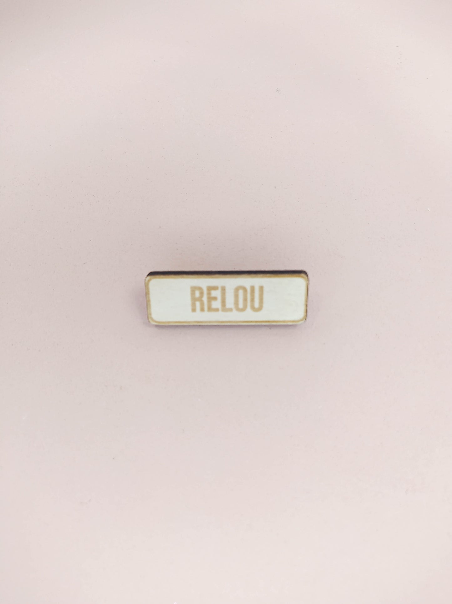 BROCHES - MESSAGE
