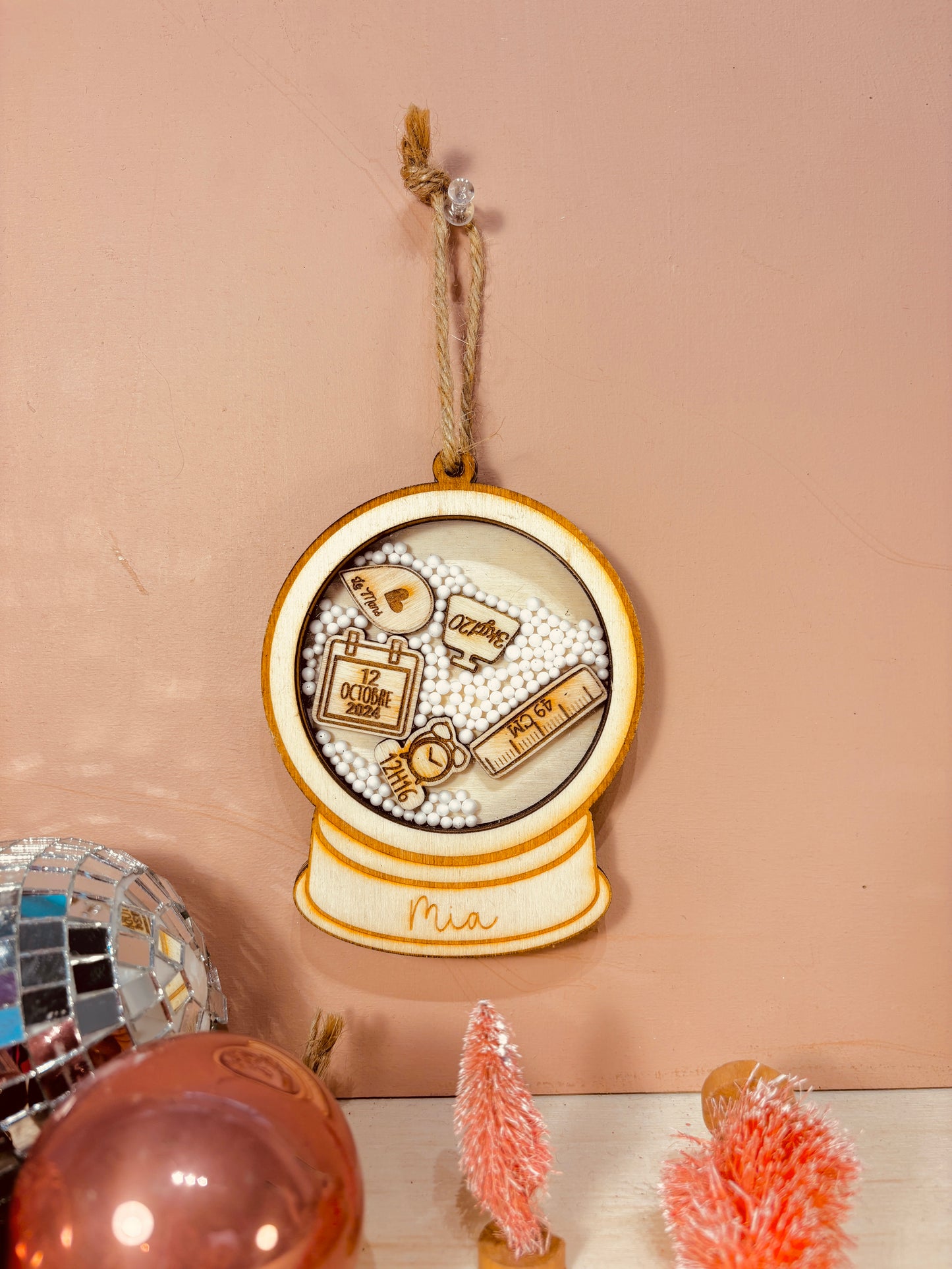 BOULE A SECOUER AVEC INFORMATIONS DE NAISSANCE - PERSONNALISABLE