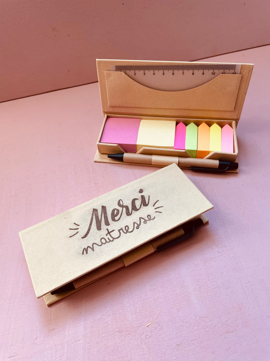BOITE SET ACCESSOIRES POST IT