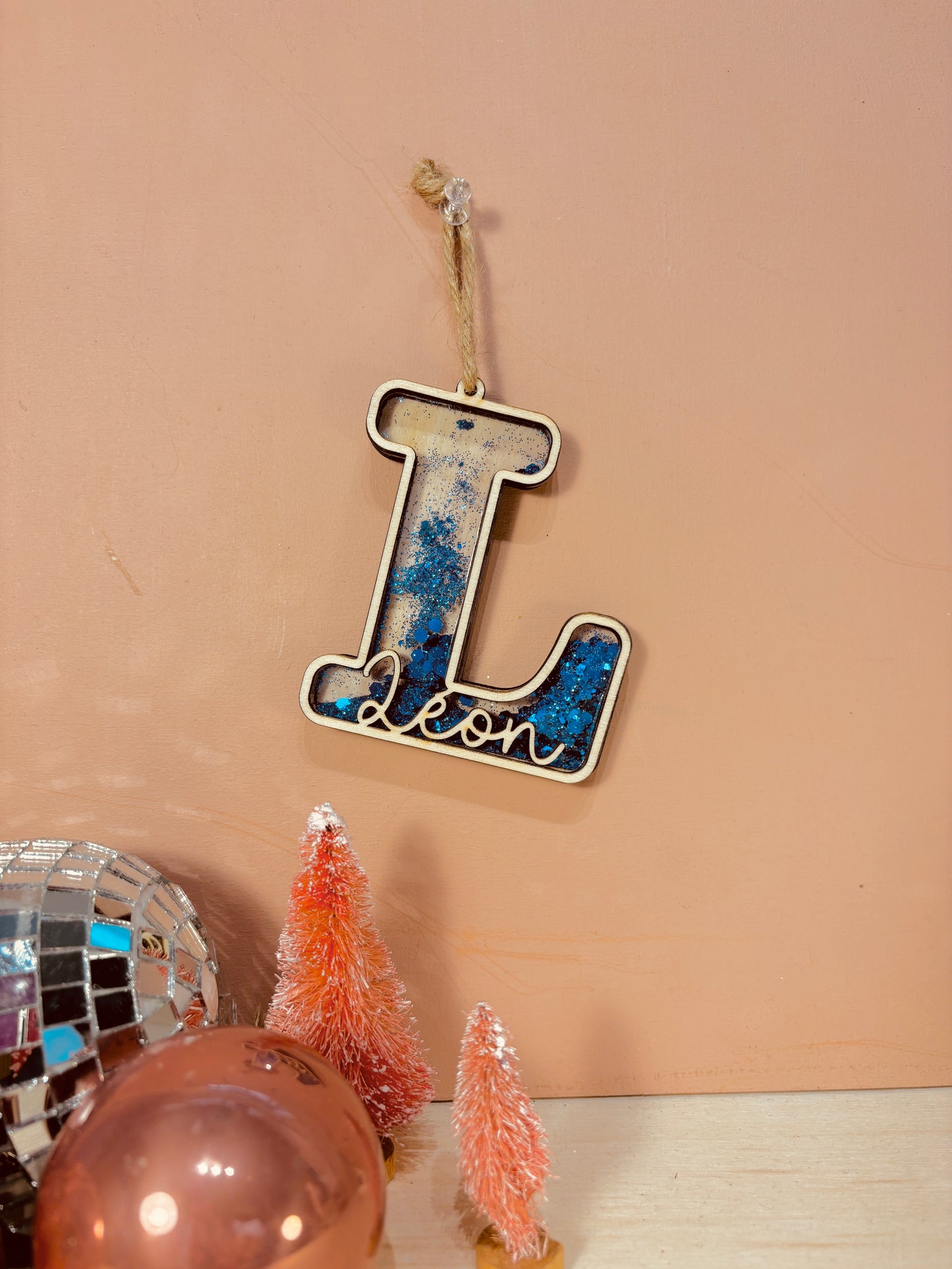 BOULE DE NOËL - BOULE A PAILLETTES DIVERS MODELES