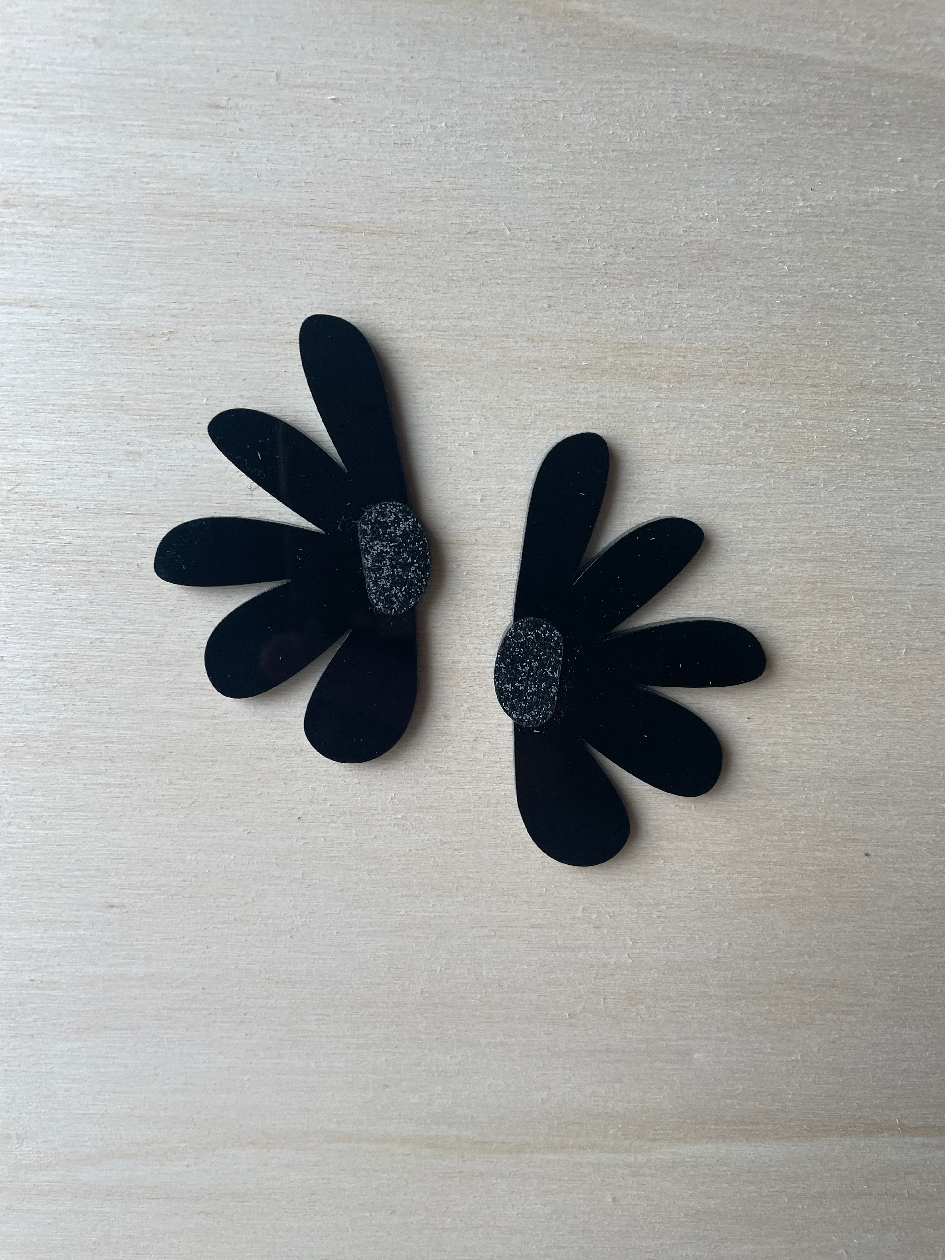 BOUCLES D'OREILLES - FULL BLACK