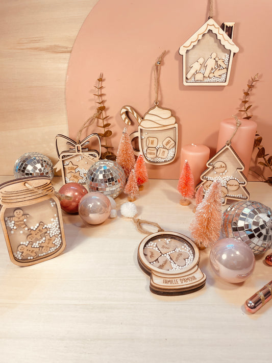 BOULE DE NOËL À SECOUER - FAMILLE - PERSONNALISABLE (divers modèles)