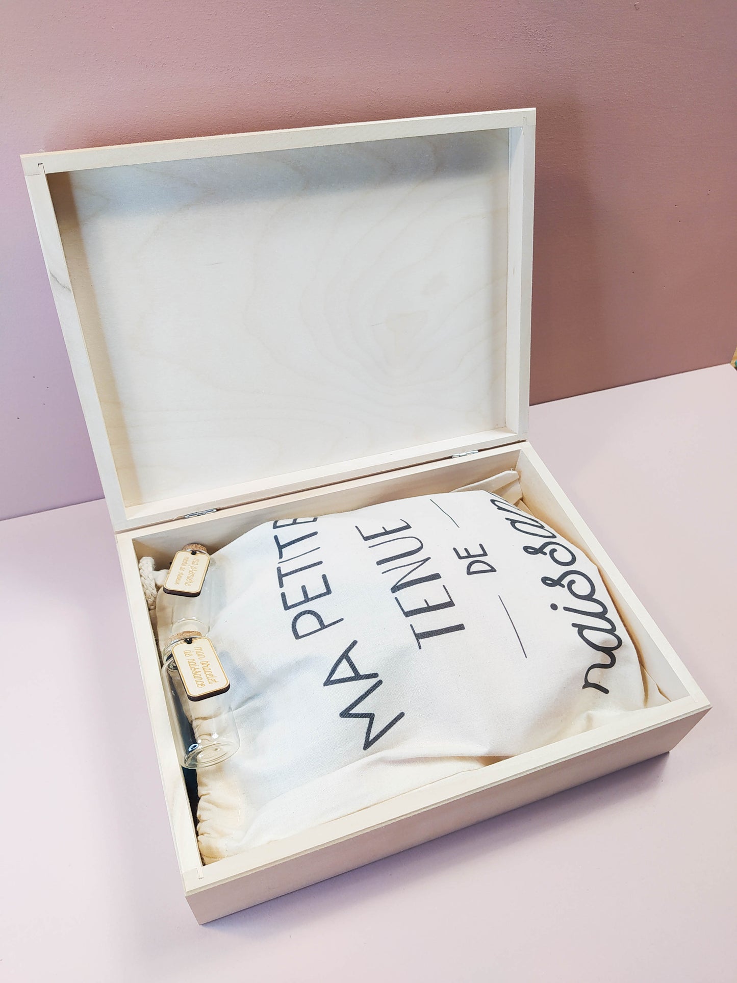 BOX DE NAISSANCE ILLUSTRATION