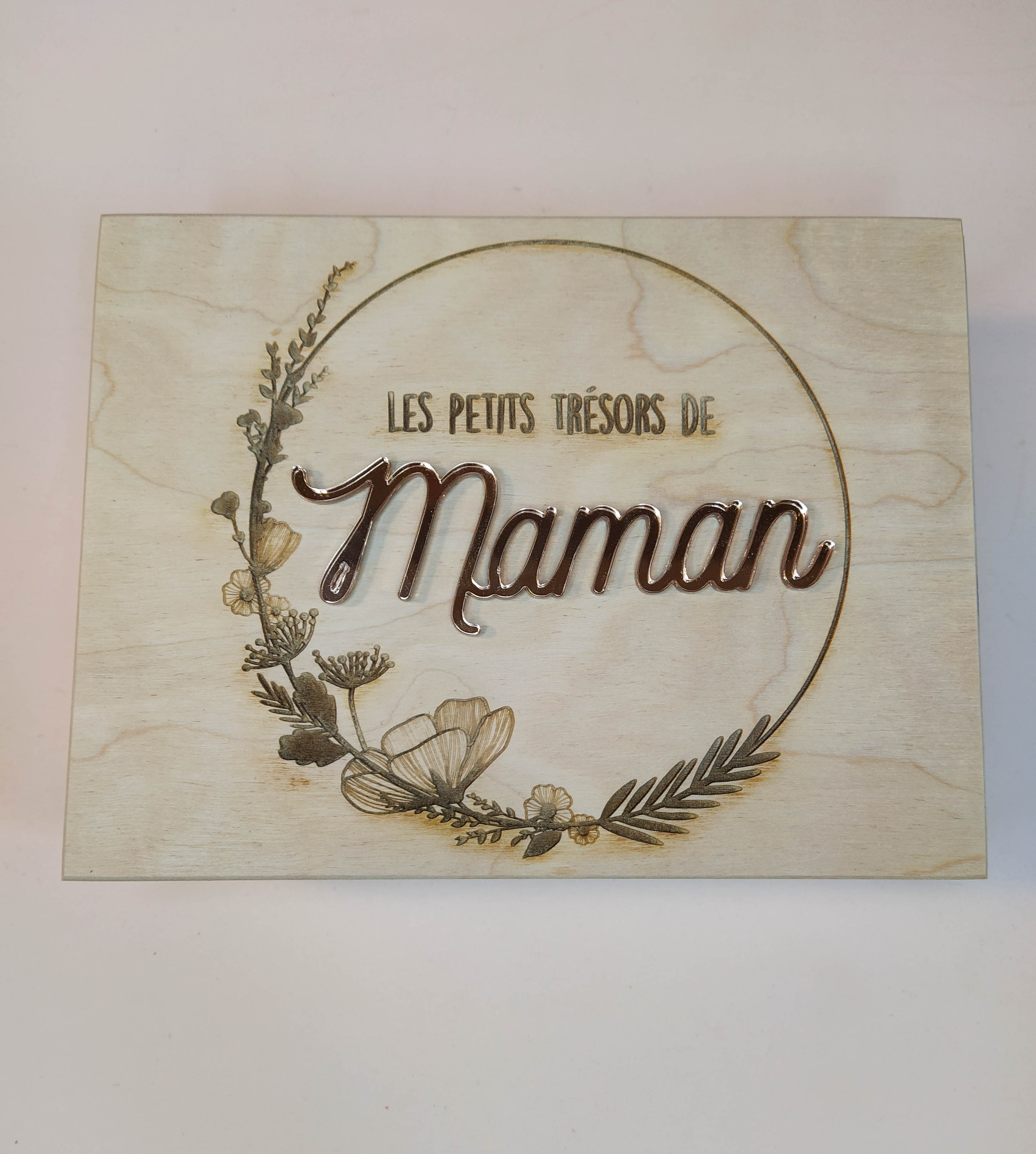 BOÎTE EN BOIS LES TRESORS DE MAMAN- PERSONNALISABLE