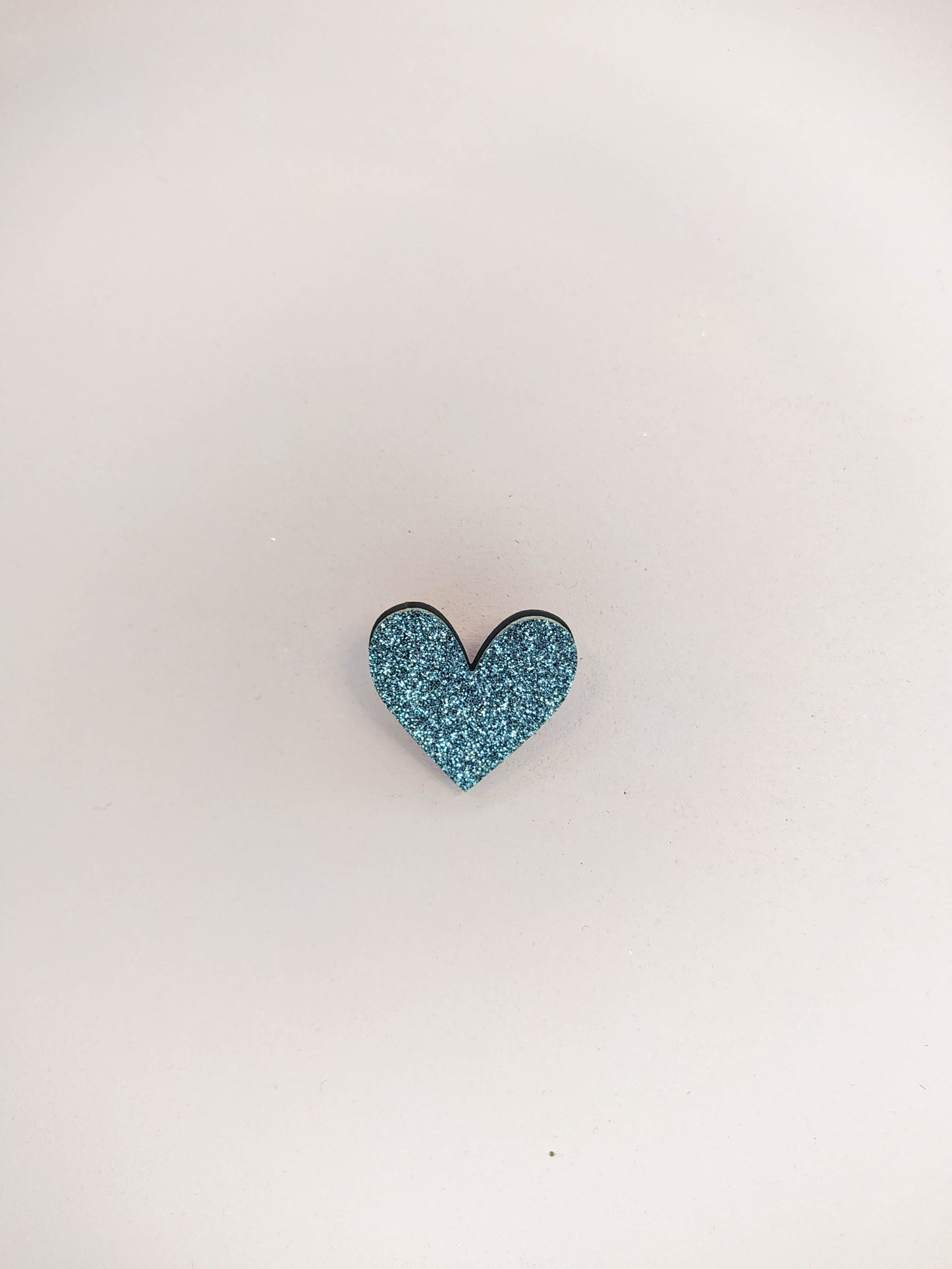 BROCHE - COEUR PAILLETTES