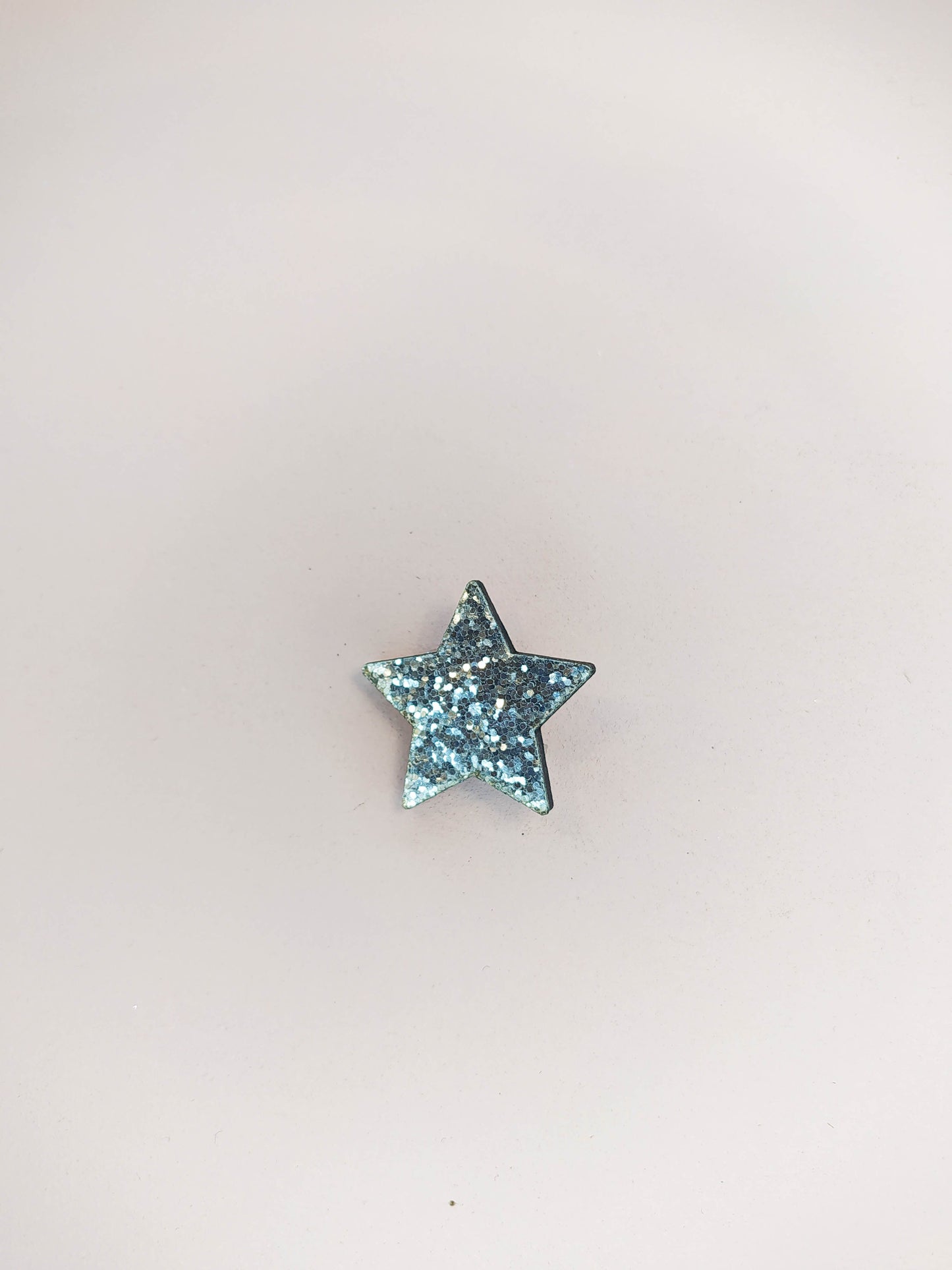 BROCHE - ÉTOILE PAILLETTES