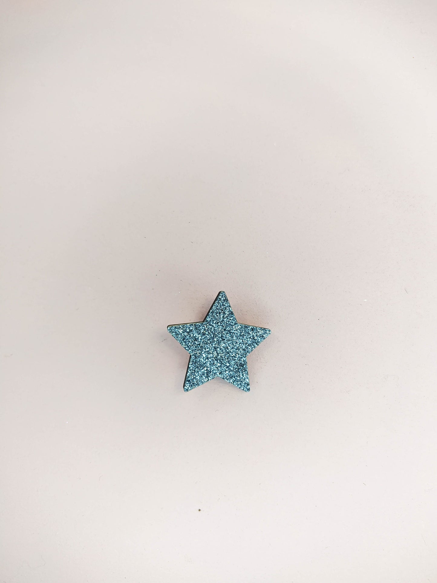 BROCHE - ÉTOILE PAILLETTES