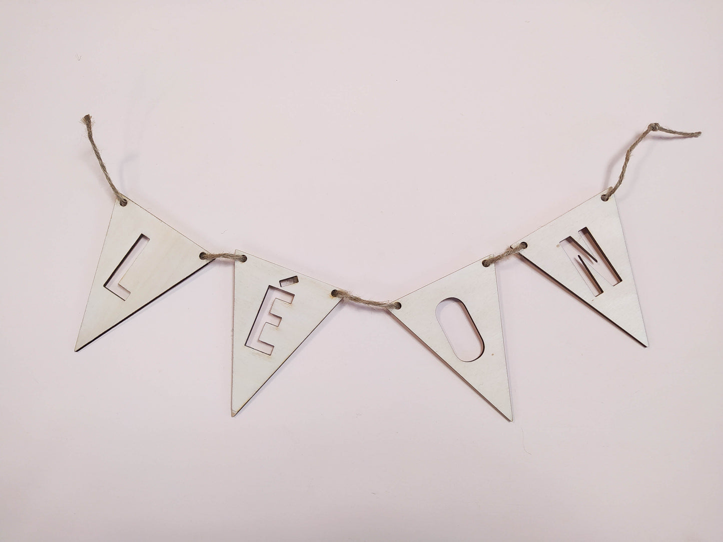 GUIRLANDE FANION BOIS