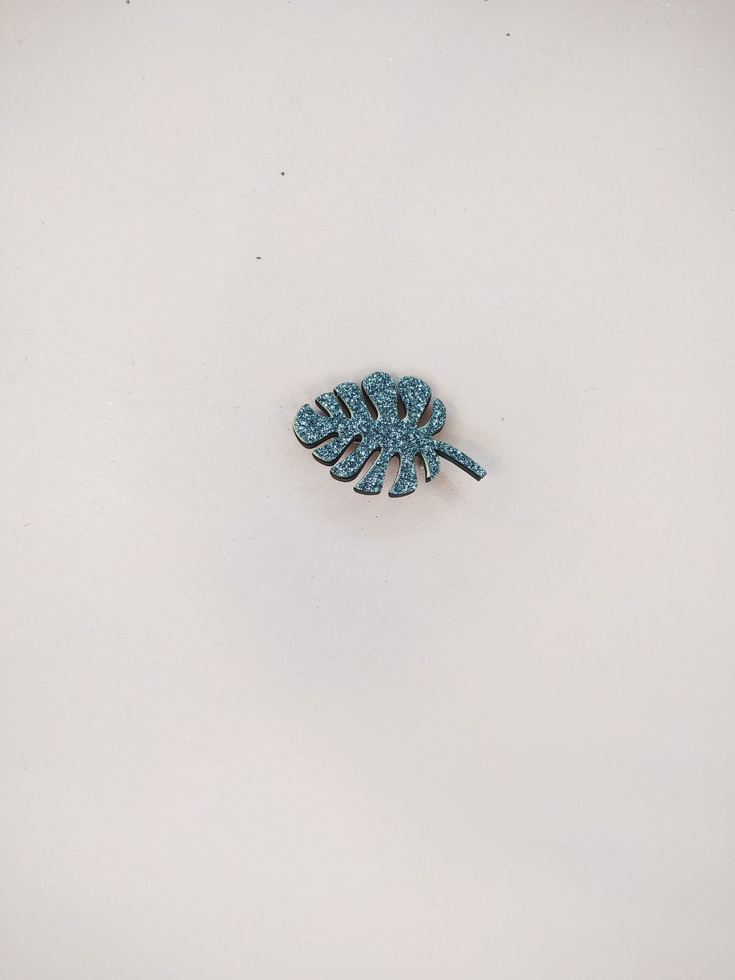 BROCHE - FEUILLAGE PAILLETTES