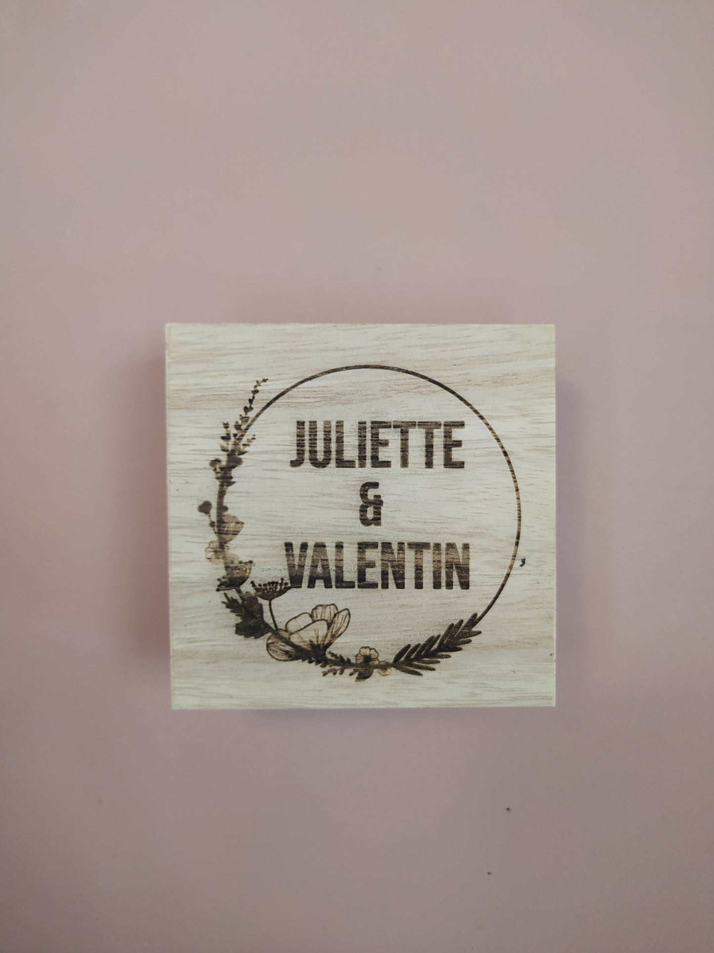 BOÎTE À ALLIANCES