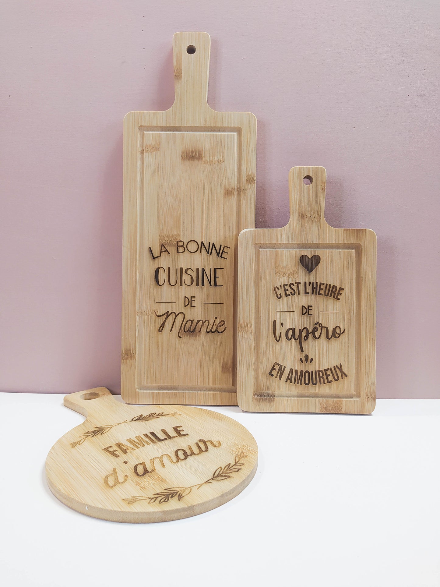 PLANCHE À DÉCOUPER RONDE je