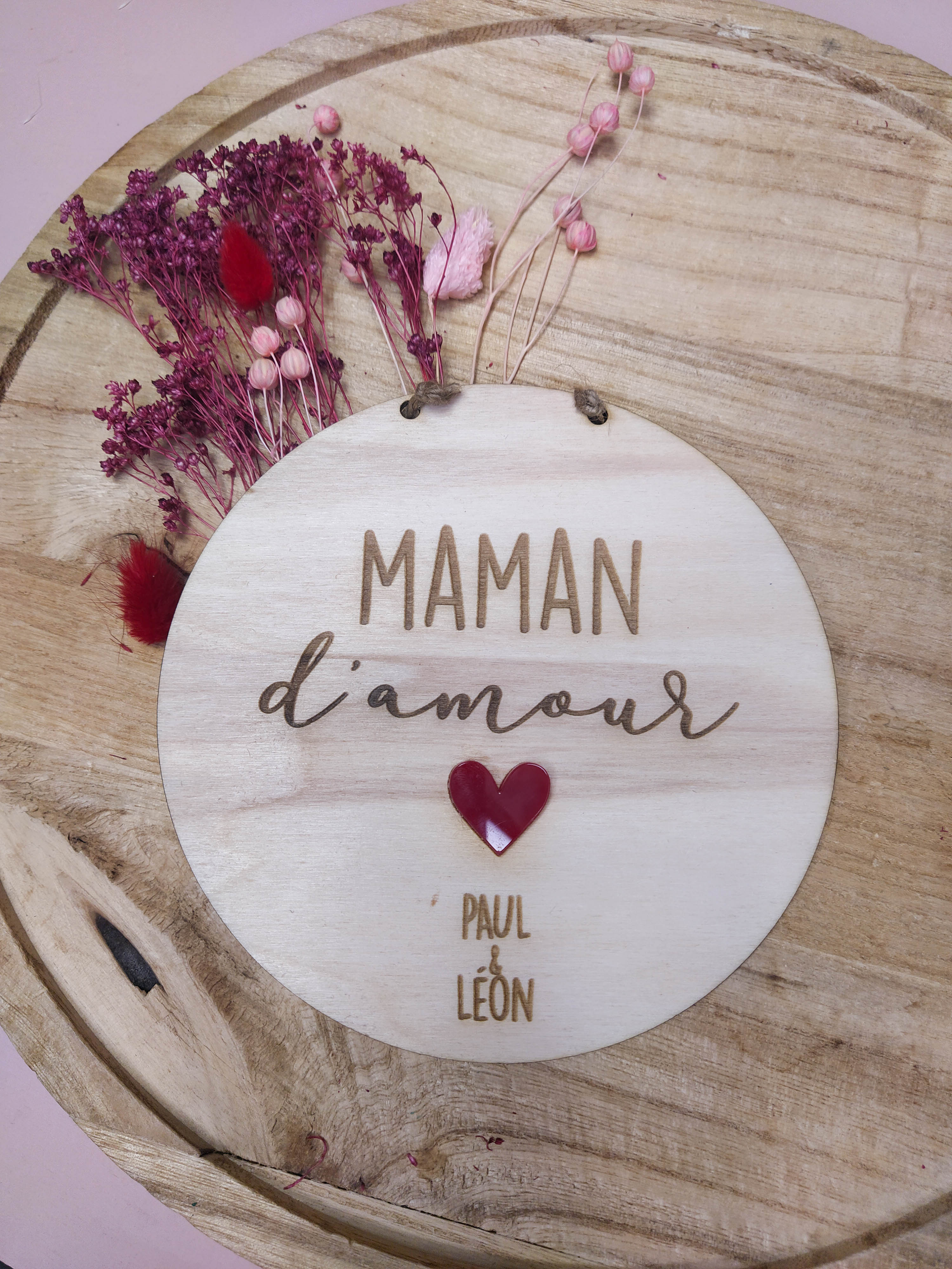 PANCARTE MAMAN D'AMOUR COEUR COLORÉ - PERSONNALISABLE