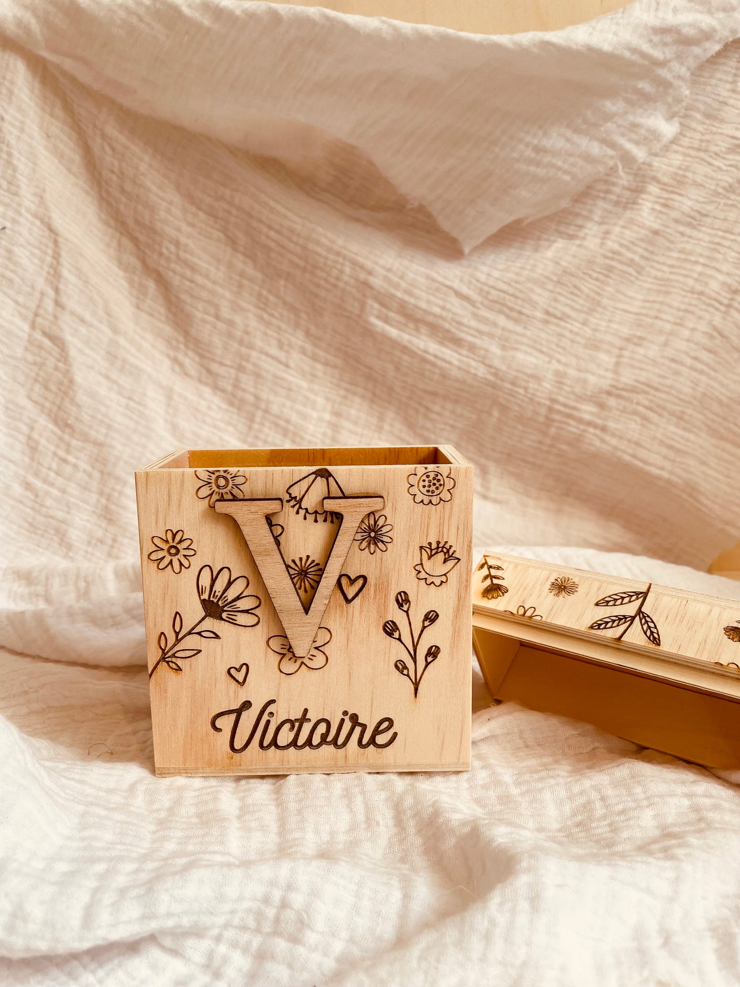 TIRELIRE À THÈME - PERSONNALISABLE