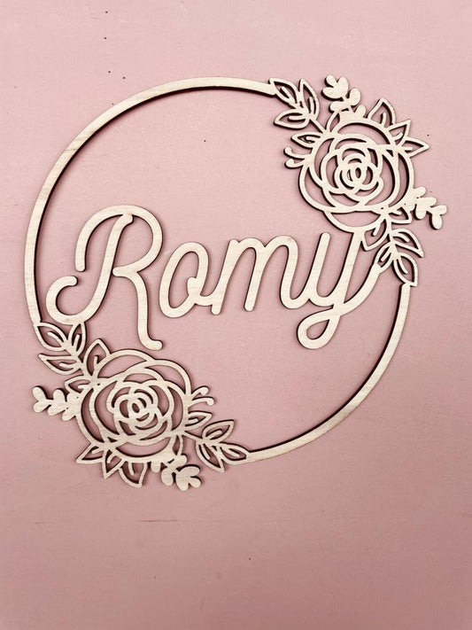 COURONNE DE FLEURS ROSES - PERSONNALISABLE