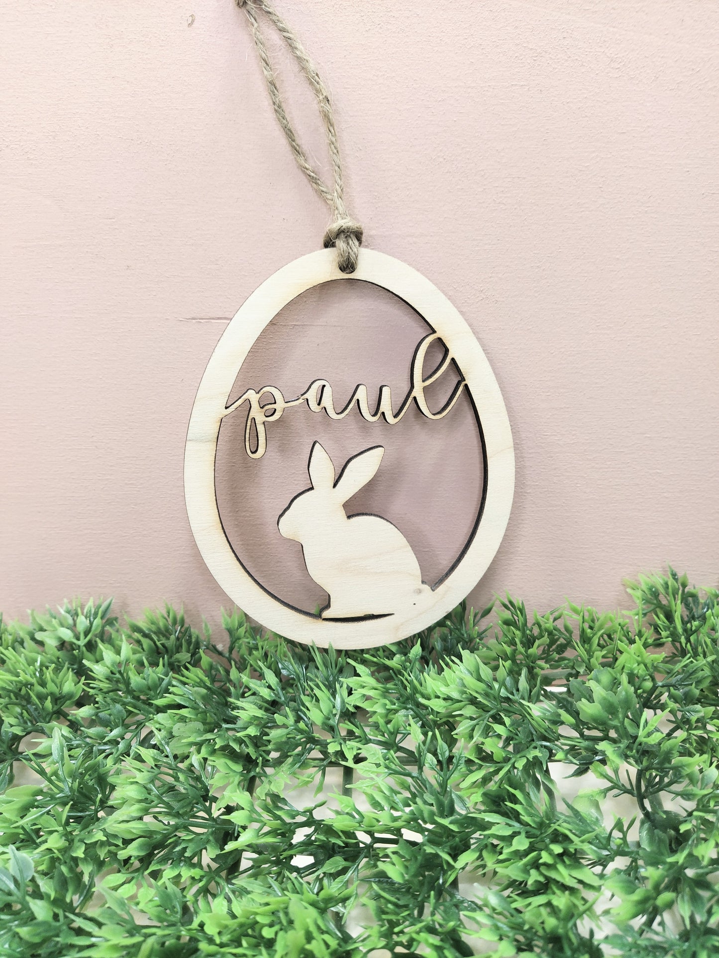 SUSPENSION OEUF LAPIN DÉCOUPÉ - PERSONNALISÉE